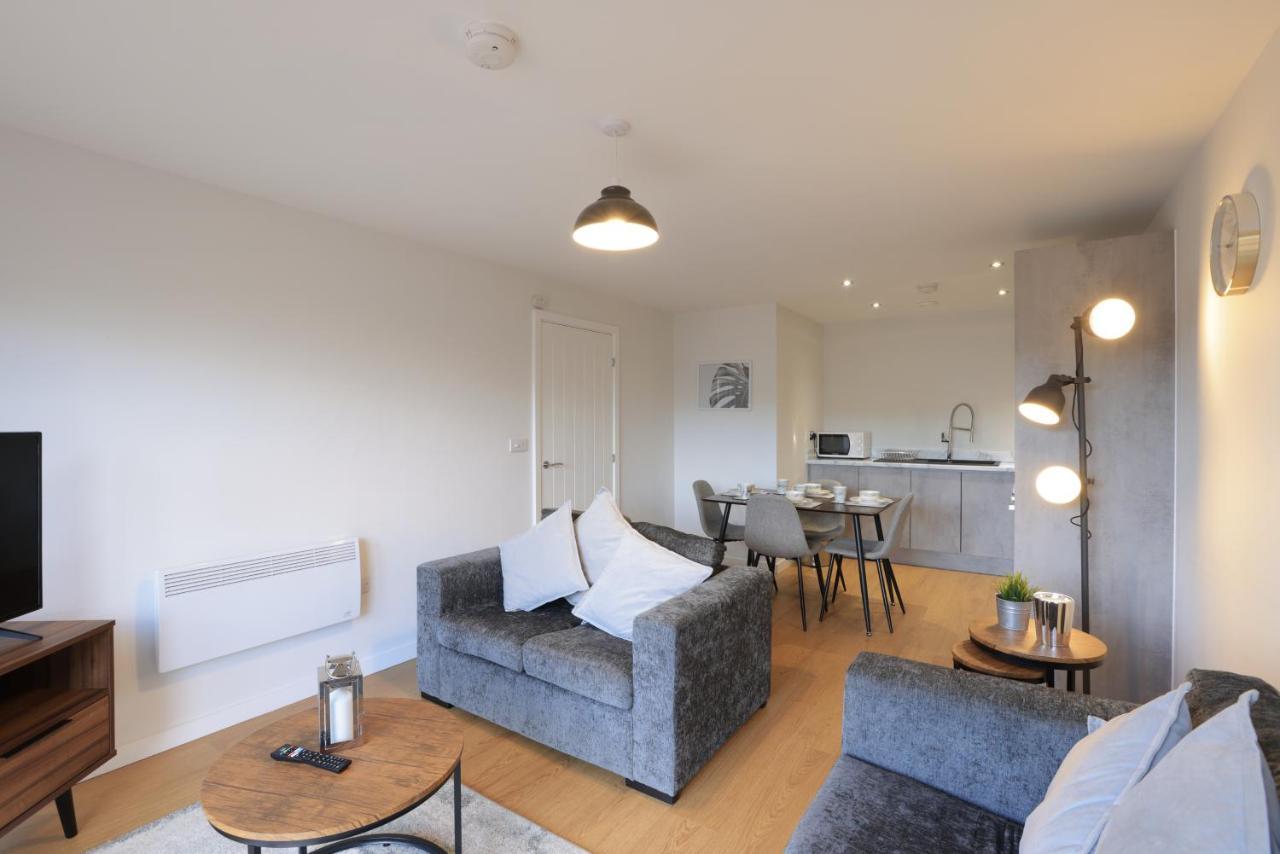 Southbank Leeds Apartment. New! With Free Parking Exterior photo